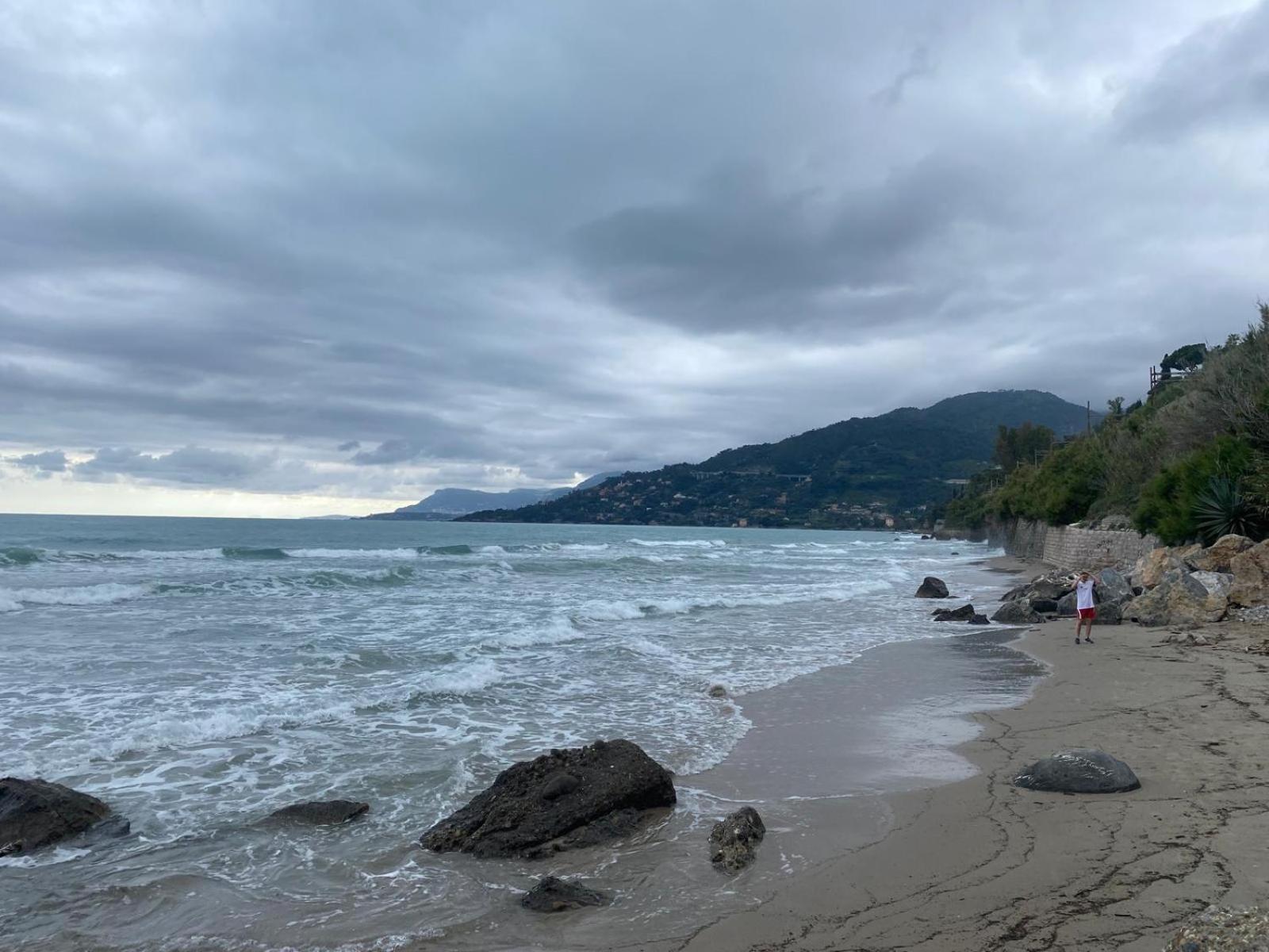 Villa Angelina Casa Limone Vallecrosia Bagian luar foto